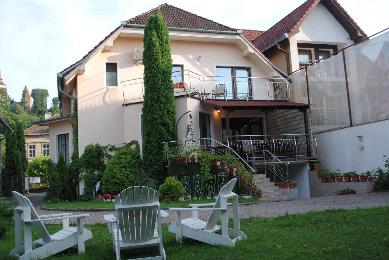Flora Luxury House Hotel Sighişoara Exterior foto